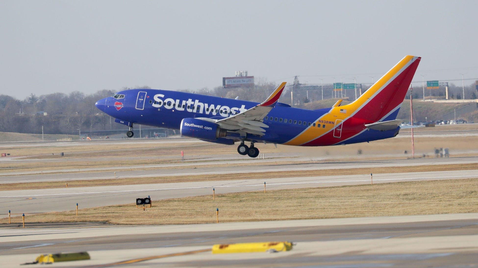 Southwest Airlines recalls 209 pilots from voluntary leave