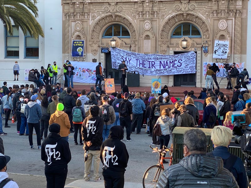 Protestors gather in front of Mission High School in San Francisco to mourn those killed by police and call for change. Apr. 15, 2021
