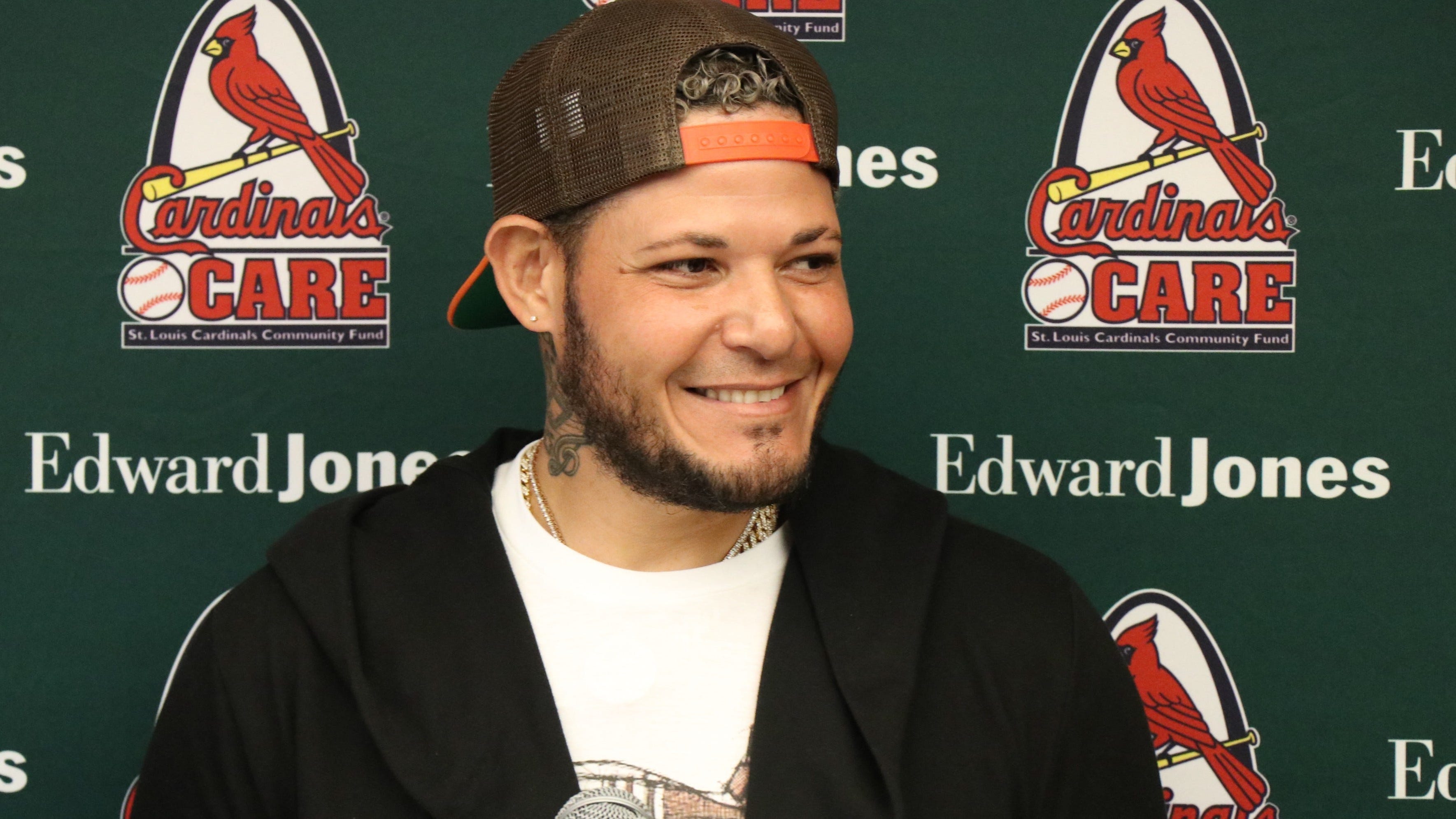 WATCH: Yadi says 'probably 2 more years' with Cardinals