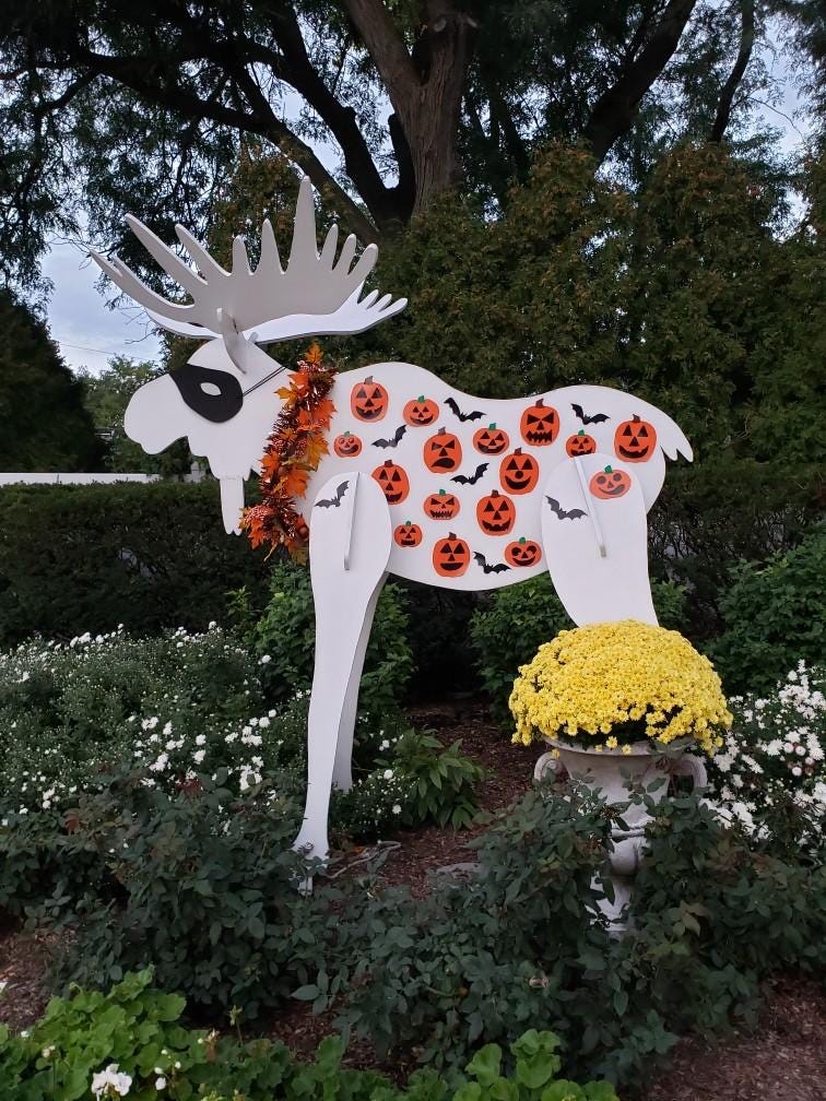 "Moose of Midland" decorated for Halloween