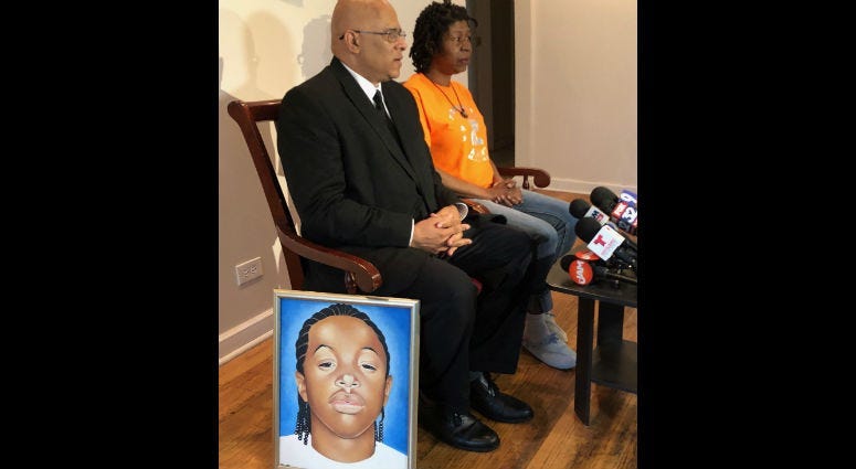 The mother of Derrion Albert speaks out seeking meeting with Kim Foxx and murder suspect. 