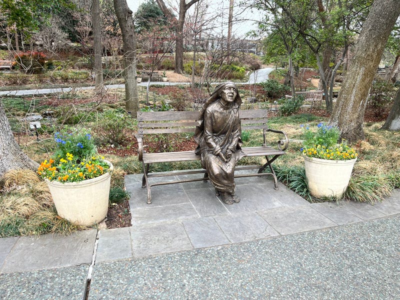 A Mother Teresa statue.