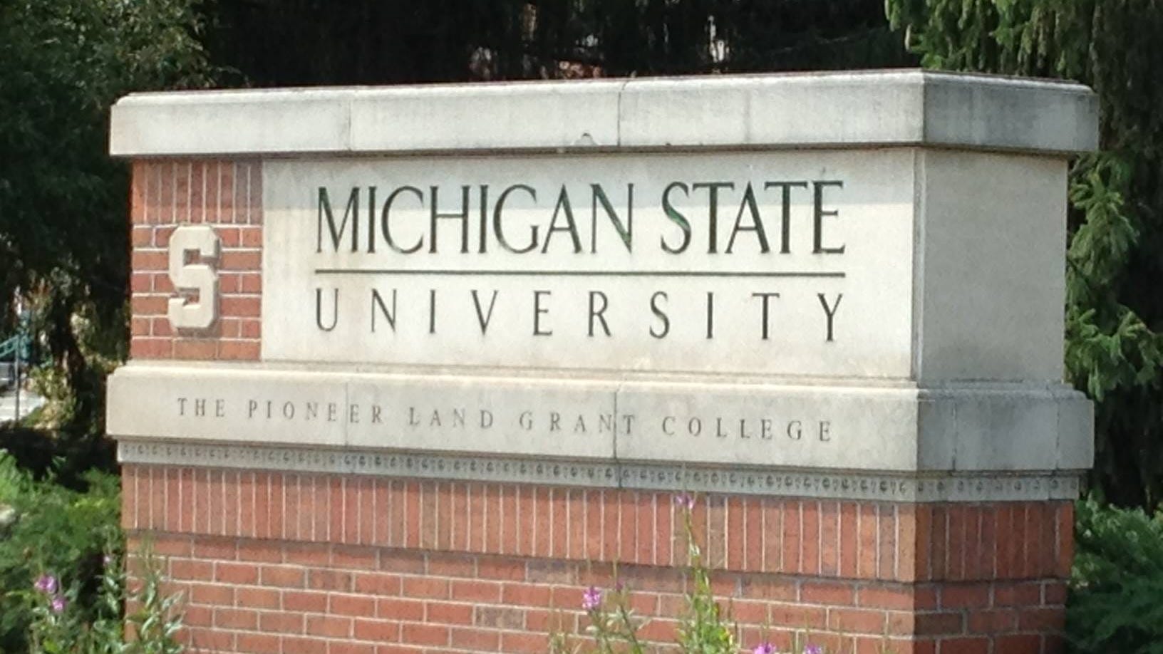 Officials 'Strongly Recommend' Michigan State Students Self-Quarantine After COVID-19 Surge