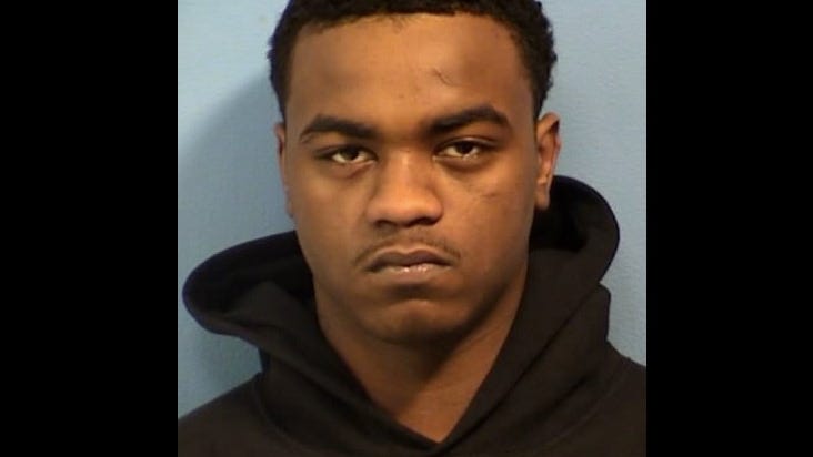 Suspect at mall ditched gun, tried to hide from cops in port-o-potty, DuPage County authorities say