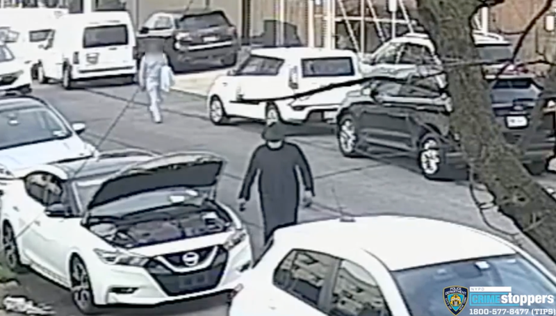 Video shows Georgia man Jermaine Dixon, 46, walking to an SUV moments before a mysterious gunman kills him
