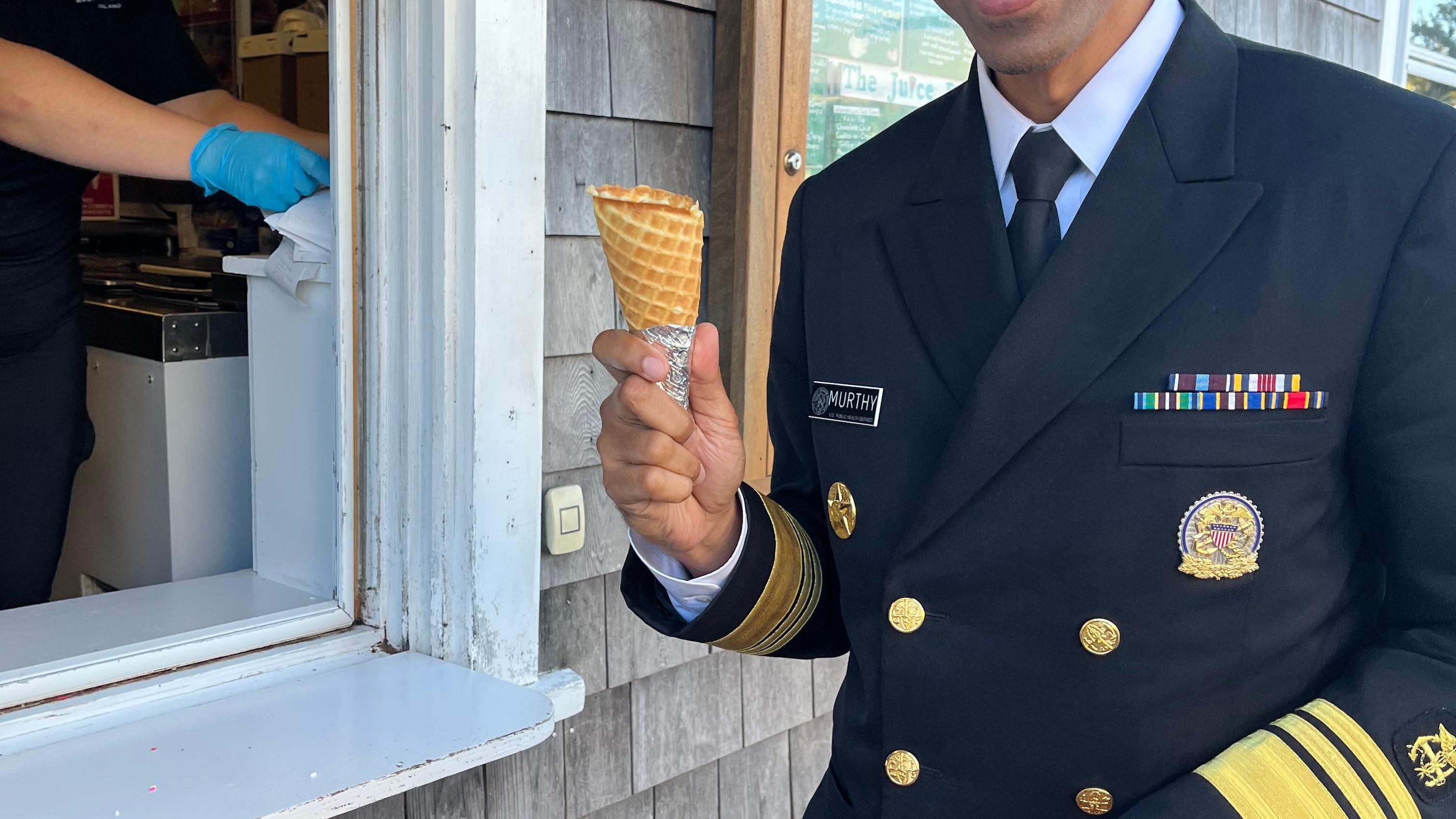 Surgeon General reveals how he eats ice cream, and the world has questions