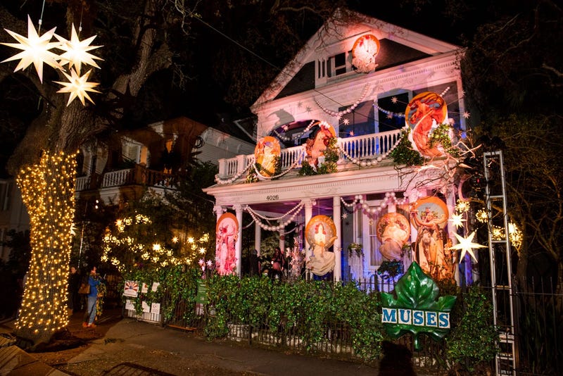 Muses House Float 