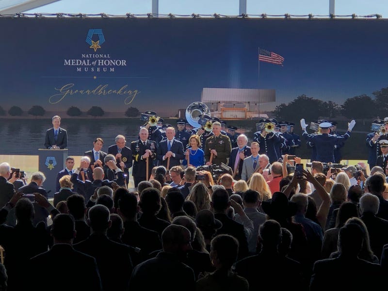 Arlington breaks ground on National Medal of Honor Museum