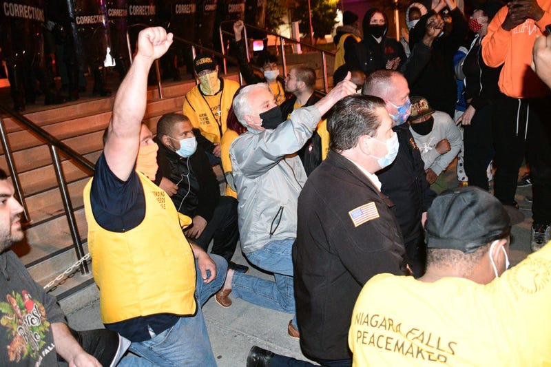 Sunday Night Protest in Niagara Falls