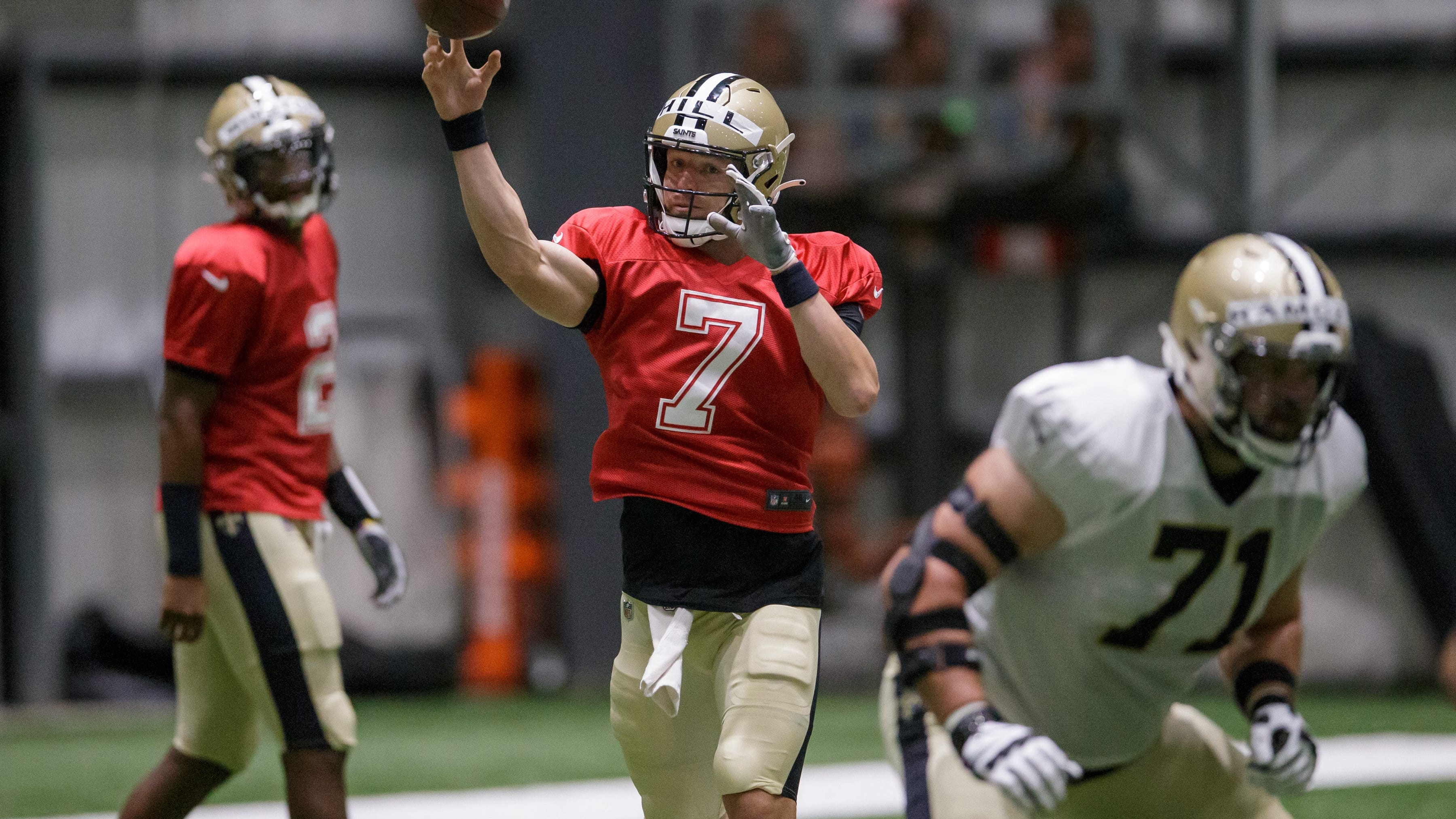 Edge goes to Taysom Hill in Tuesday's Saints practice | Bobby Hebert & Kristian Garic