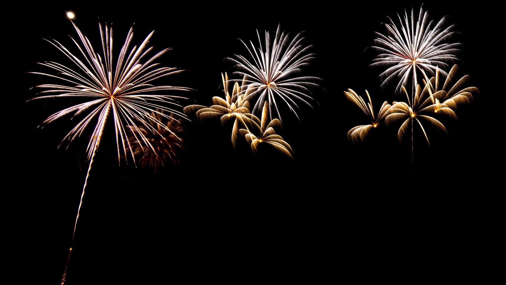 Supply chain issues and inflation causing fireworks show cancellations
