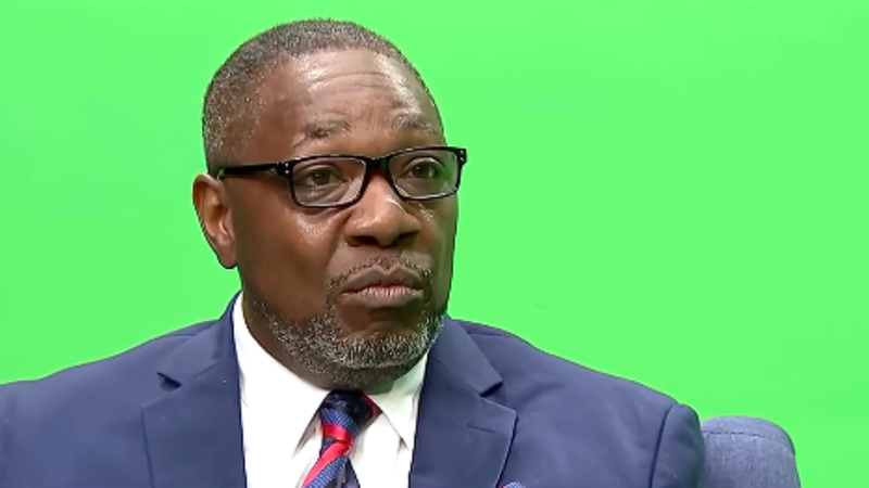 Fulton County Housing Authority Chair Antavius Weems