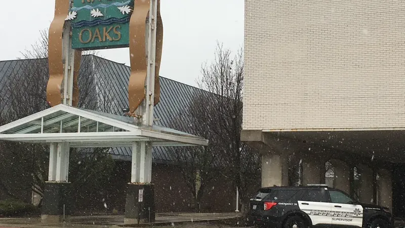 Police questioning person of interest in fatal shooting, robbery at Calumet City mall