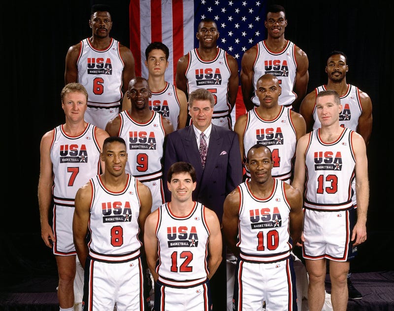 Dream Team group shot including Michael Jordan