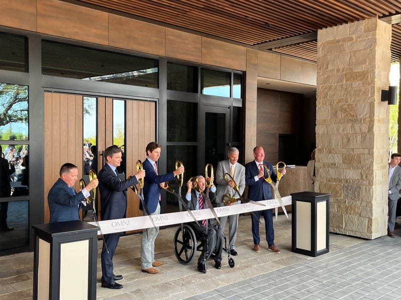 Omni cuts the ribbon on $520 million resort in Frisco