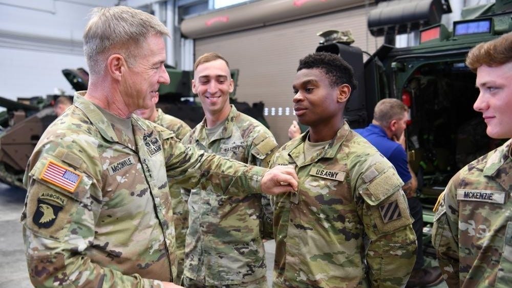 Army leaders implement measures to bolster recruiting