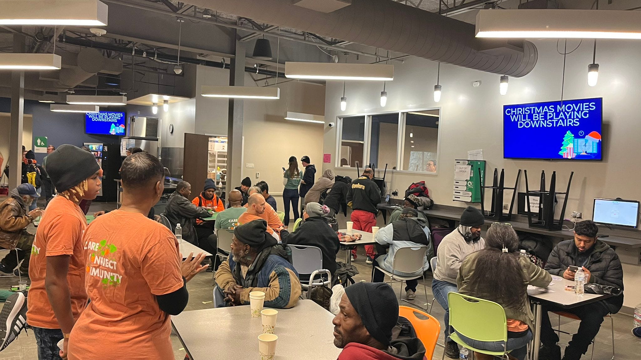 Dallas nonprofit serves early Thanksgiving for 500 homeless