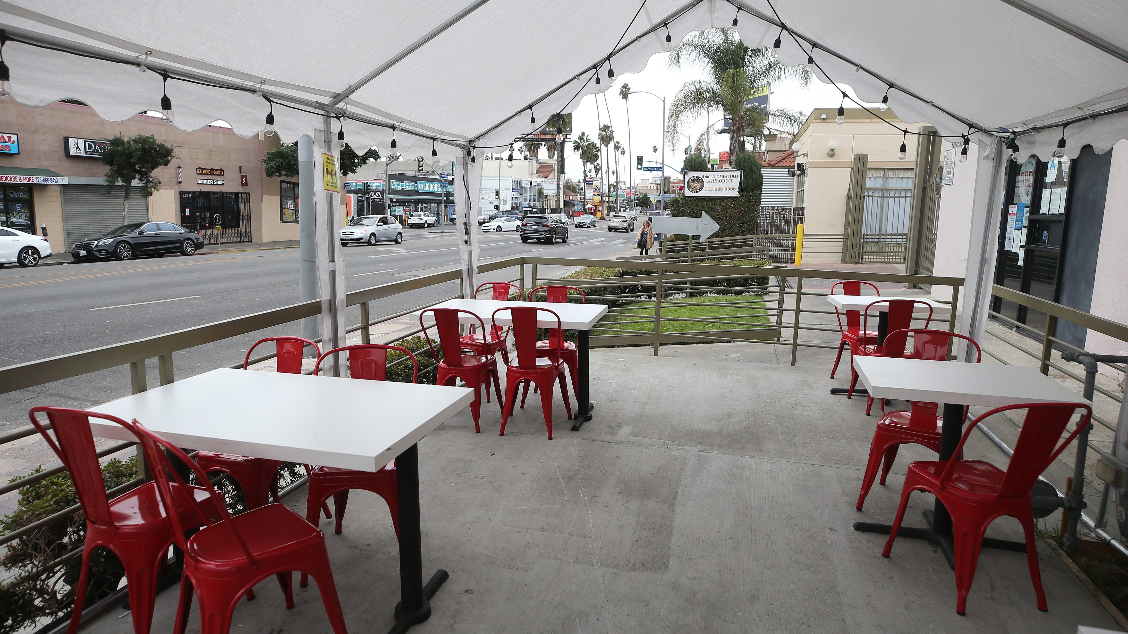 Bay Area restaurant owners prepare to sue, protest over outdoor dining ban