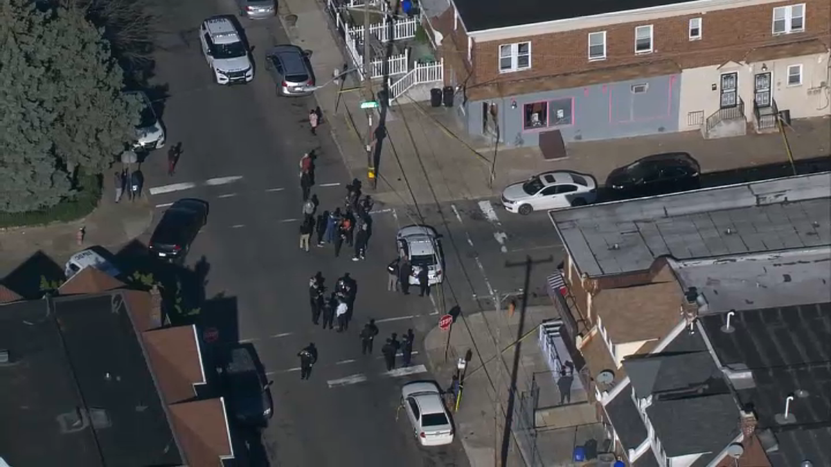 4 Overbrook High School students shot near campus