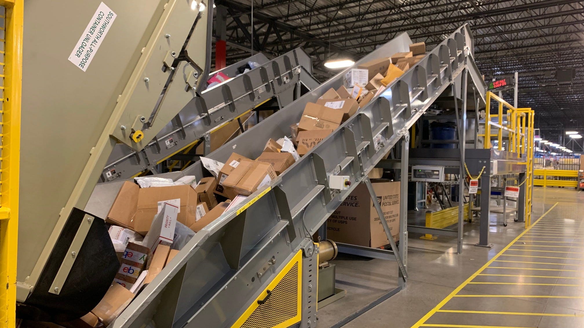Local USPS union leaders explain how changes are impacting workers' ability to do their jobs