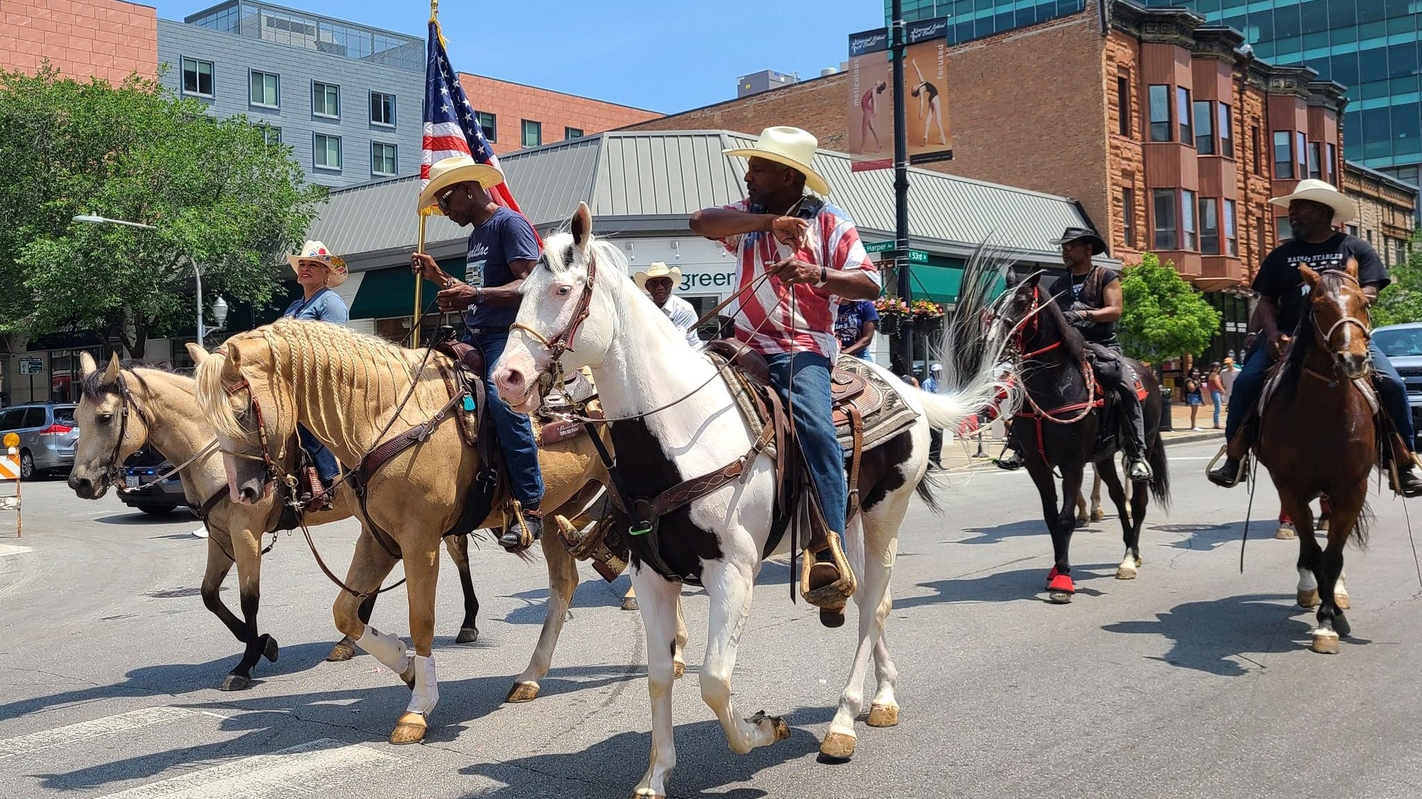 Thousands celebrate Independence Day with parade in Hyde Park