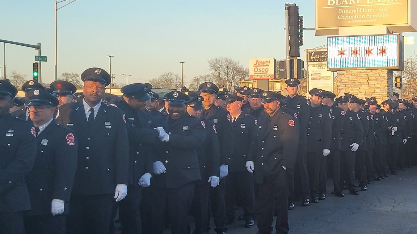 First responder community gathers yet again to pay tribute to another fallen Chicago firefighter