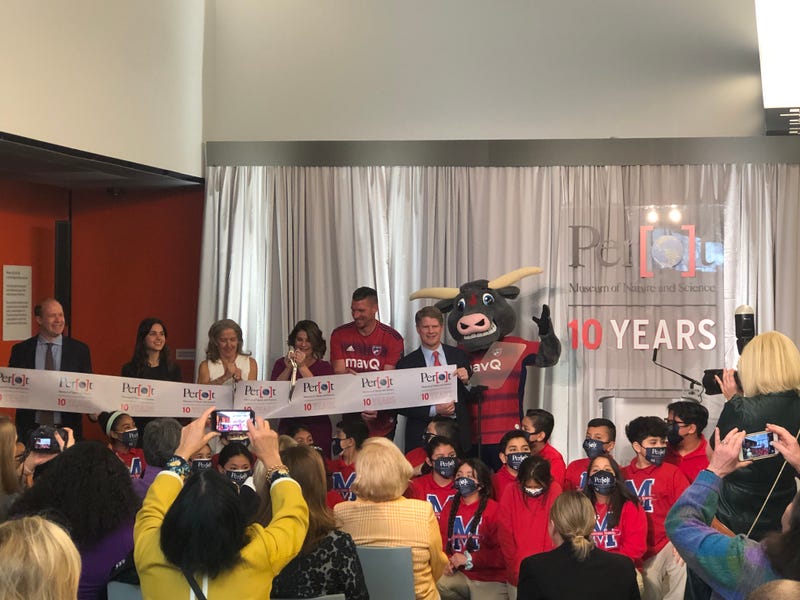 You can now race Pat Mahomes and other Texan athletes at the Perot Museum