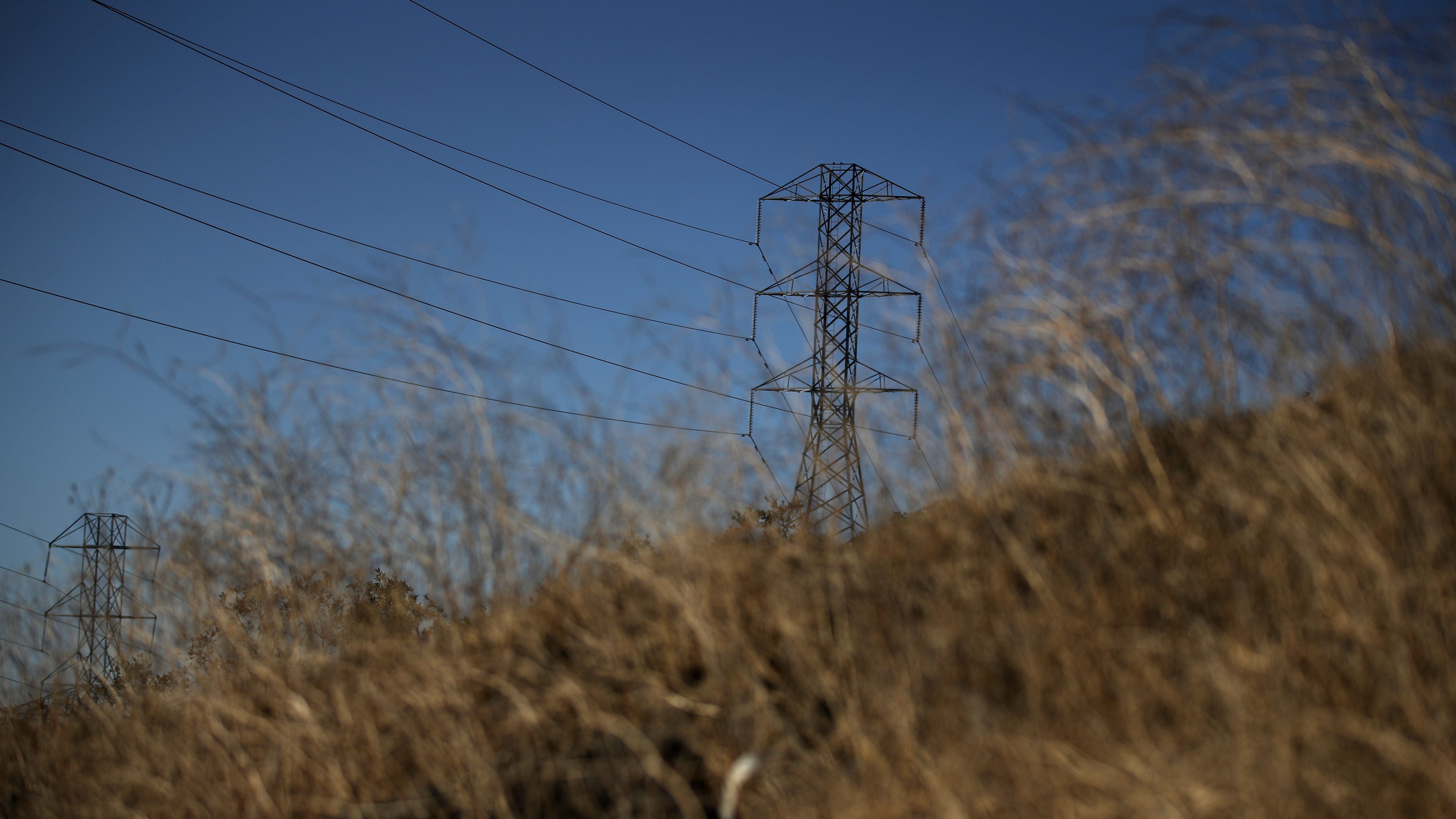 Fire weather returns, thousands could lose power in Bay Area
