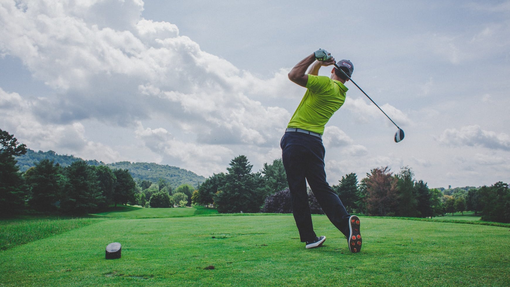 Check out these 7 deals on Callaway golf products before you hit the green