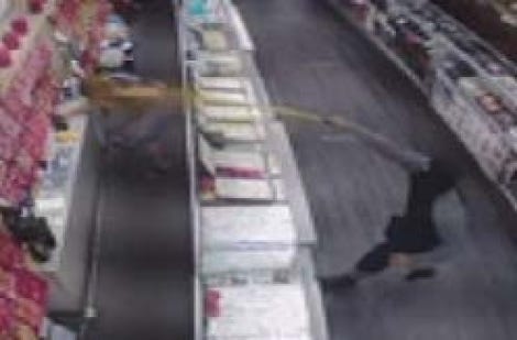 Valenzuela bear spraying employees