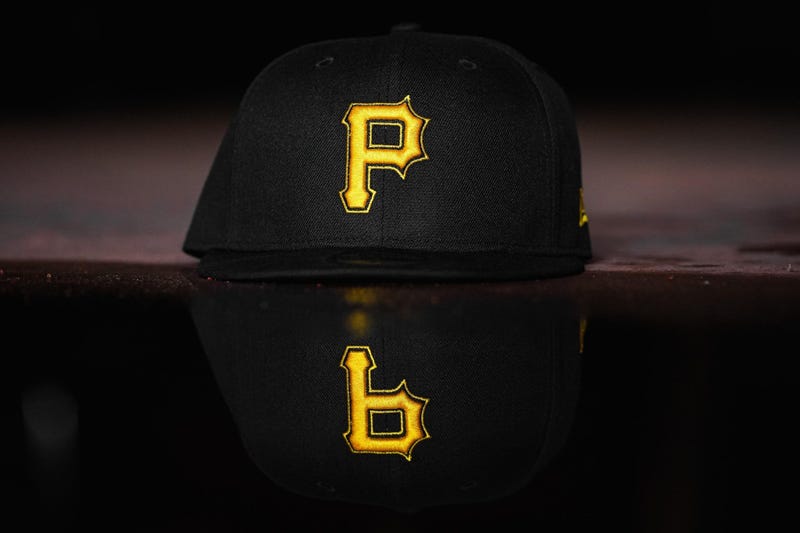 Pirates Road Hat