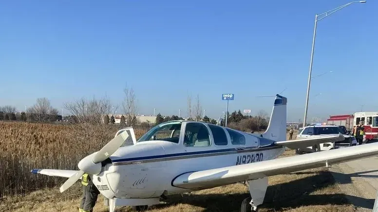 Pilot who made emergency landing on to I-355 recalls harrowing moments in newly released NTSB report