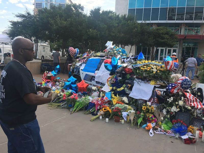Dallas to honor officers killed July 7, 2016