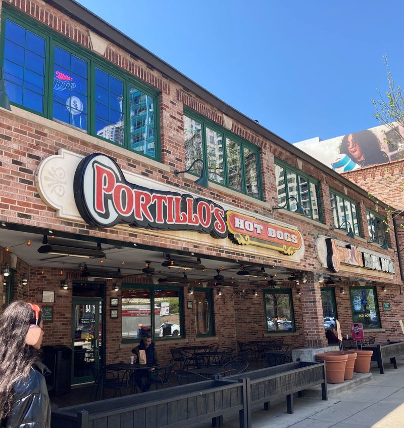 Portillo's exterior