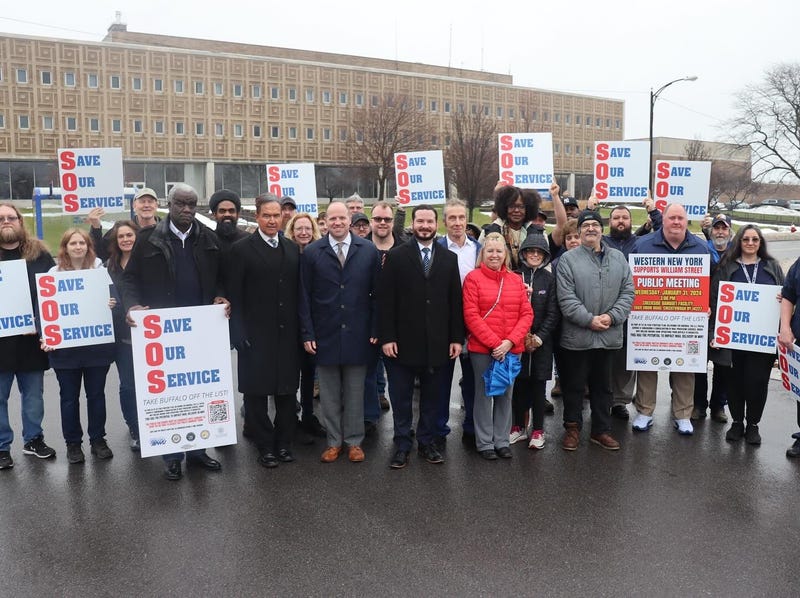 Local elected leaders joined postal employees for a Friday rally calling on the United States Postal Service to reverse course on moving a mail processing plant to Rochester. 