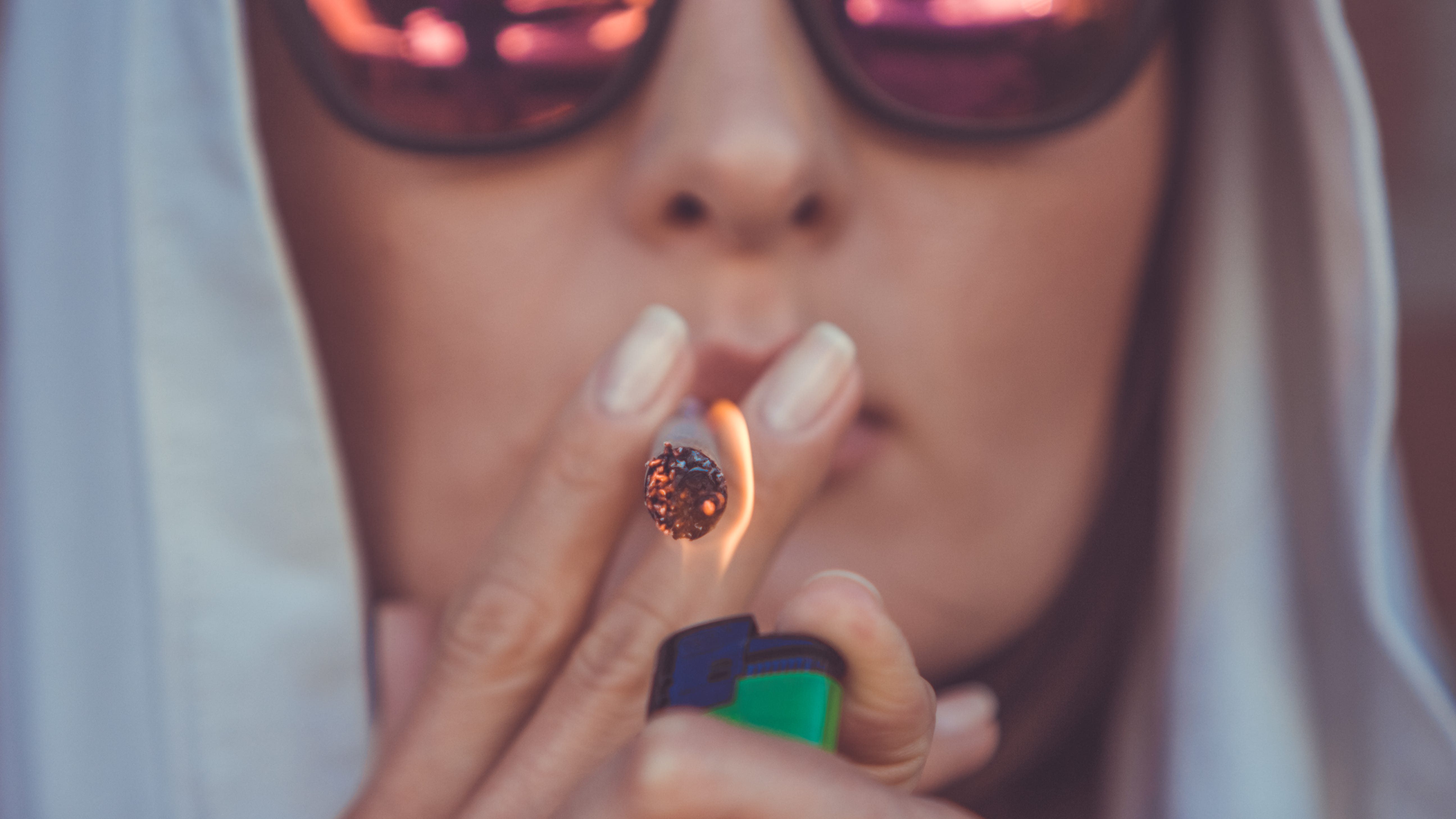 Illinois recreational pot sales hit new monthly record