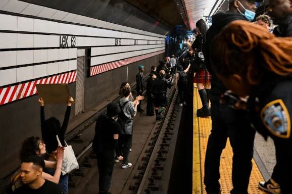 protesta metro de NYC