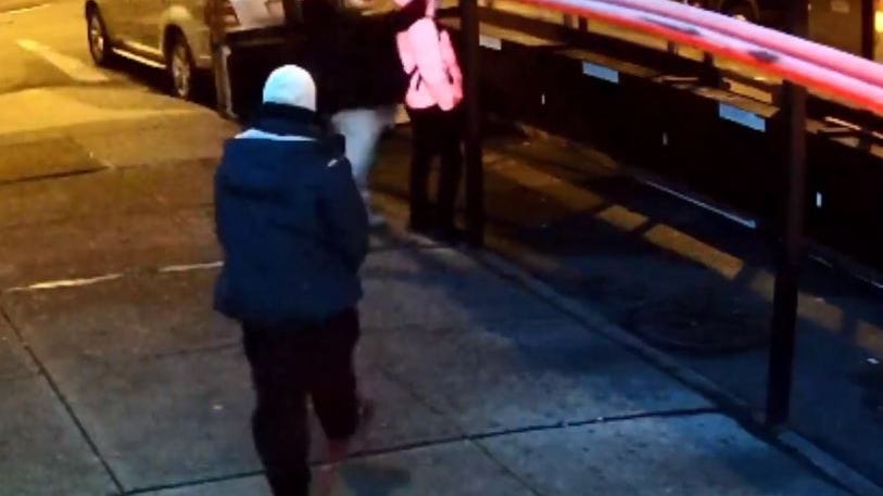 VIDEO: Man knocked unconscious during robbery on Queens street