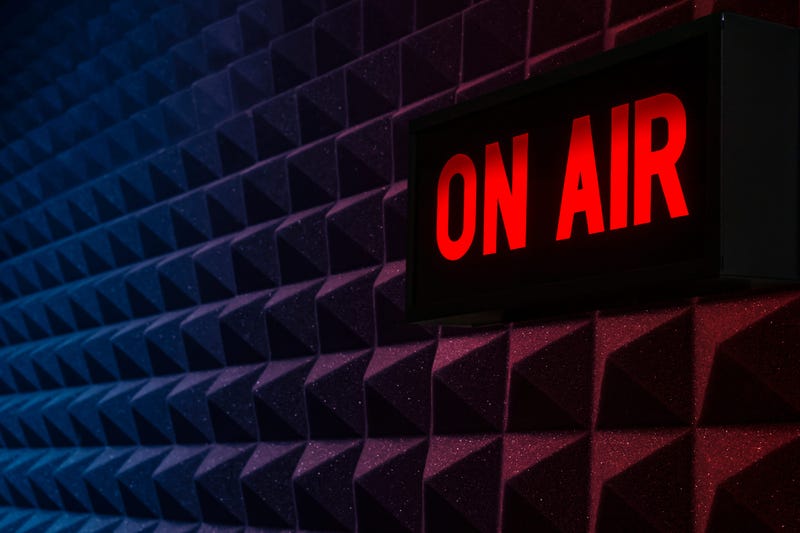 RADIO.jpg