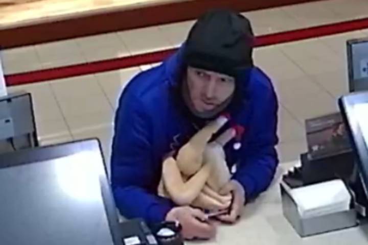 Man robbed restaurant with rubber chicken