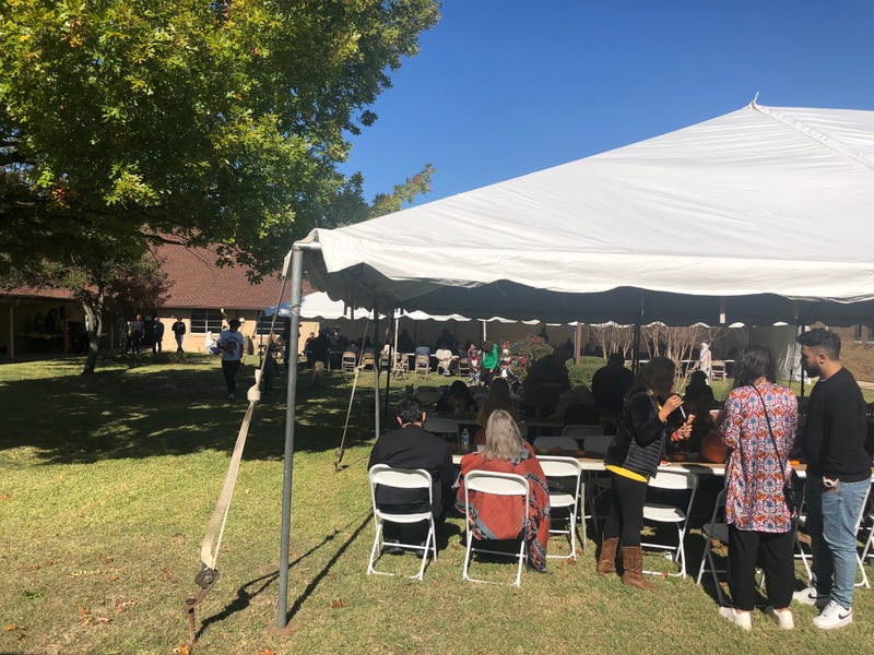 Plano church plays host to hundreds of refugees for Thanksgiving dinner