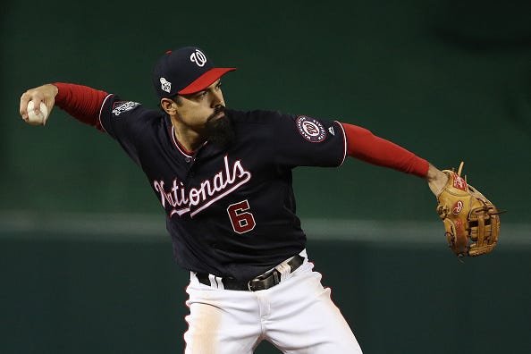Anthony Rendon field a ball at third base in the World Series. 