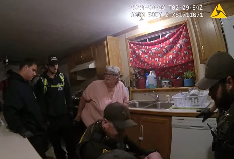 screen shot of bodycam video of sheriff's deputy 911 response
