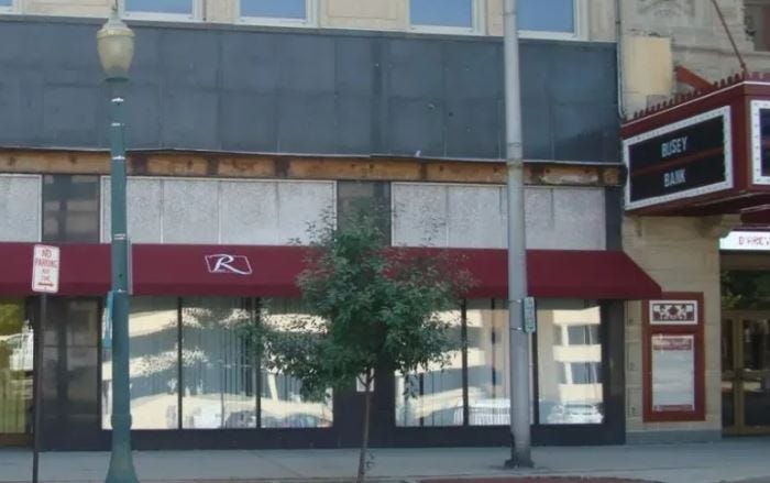 Rialto theatre exterior