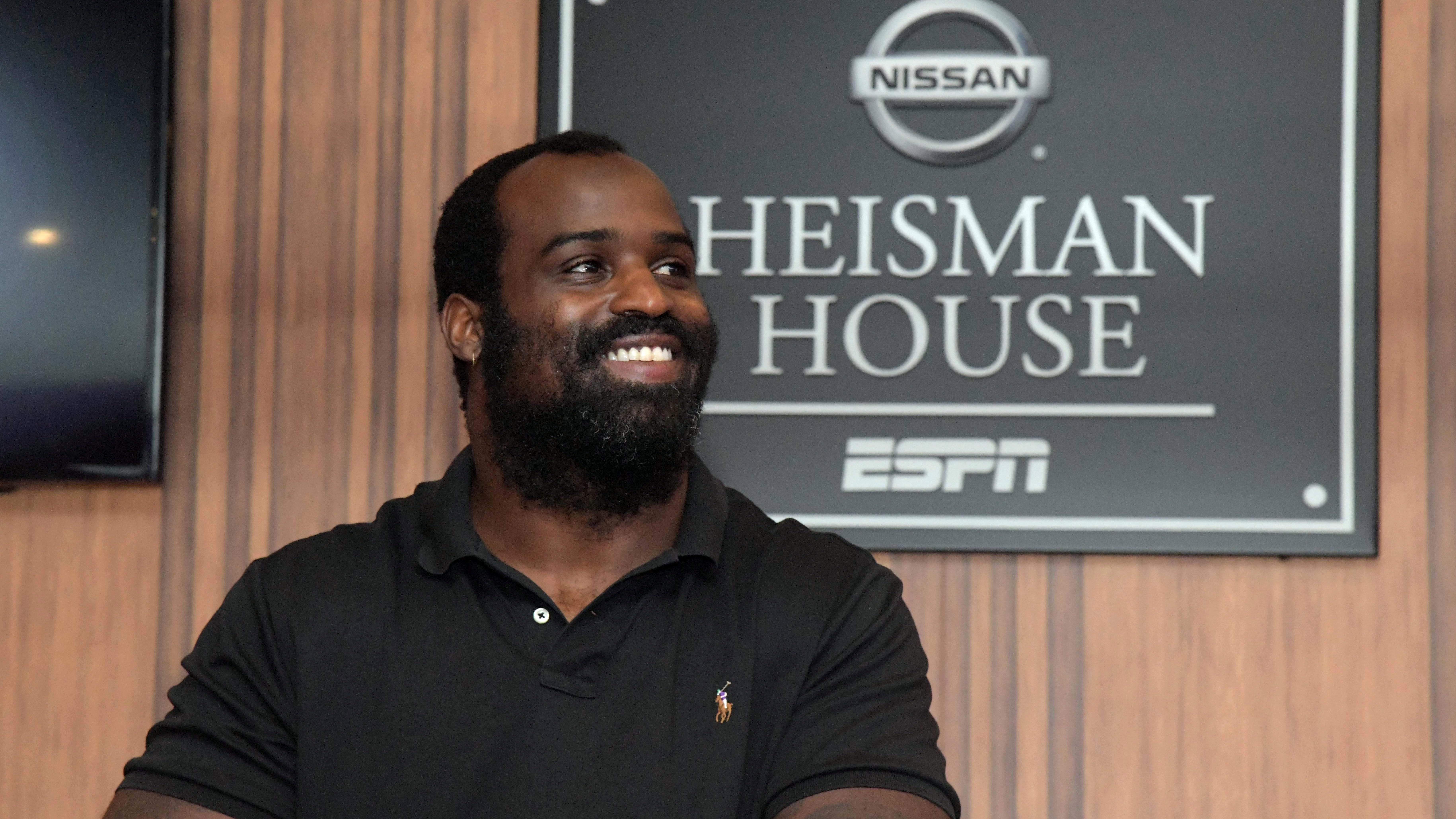 Ricky Williams shows support for Sha'Carri Richardson after weed suspension