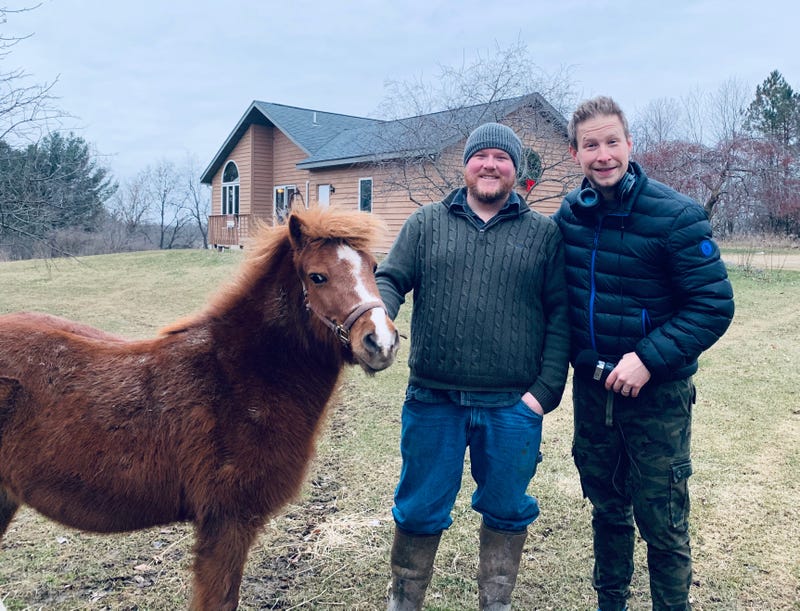 buddy the pony and riggs and brian
