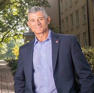 USC President Robert Caslen