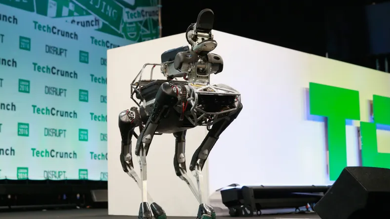 City Council further delays vote on LAPD robot donation