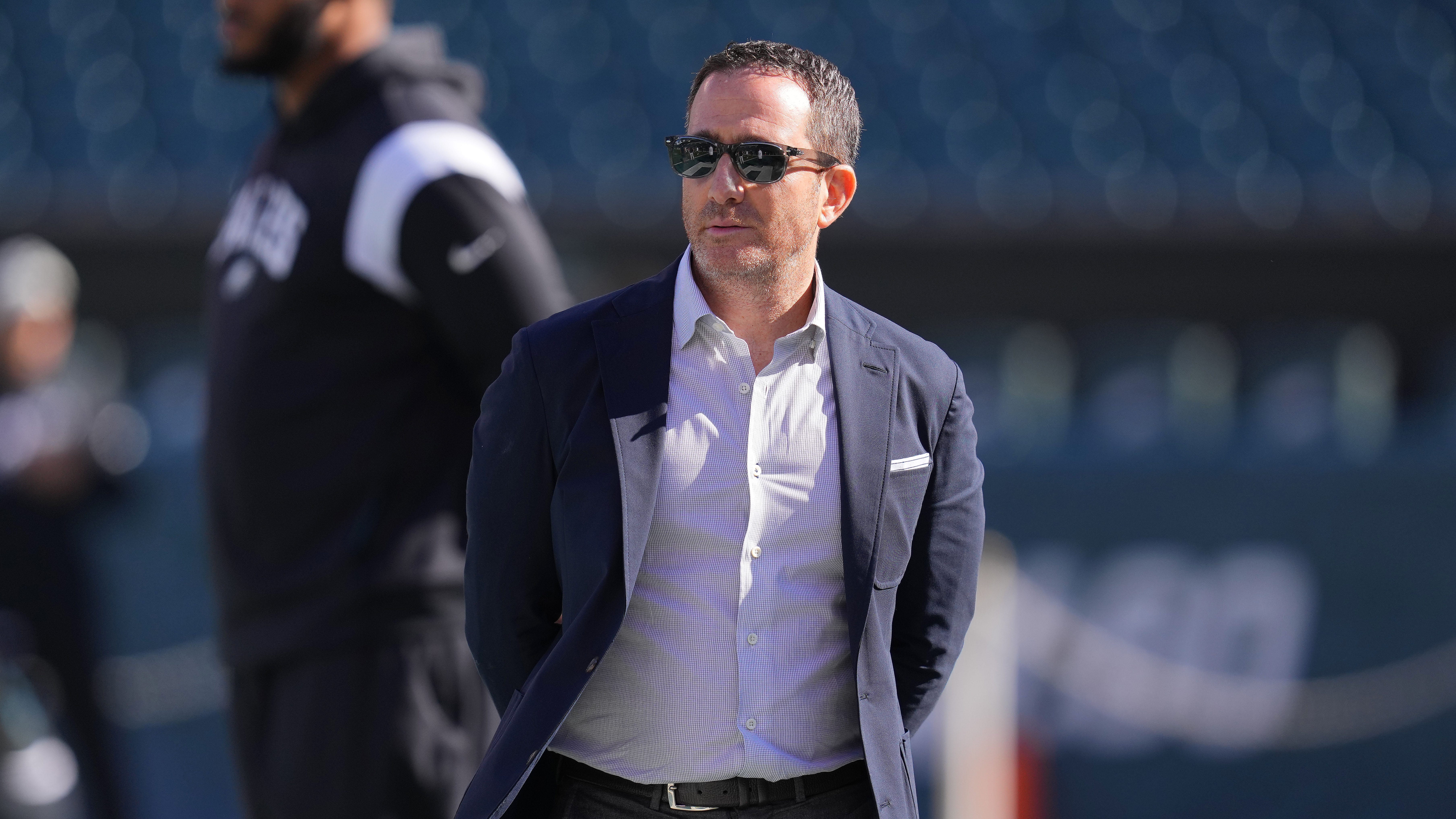 Why the Eagles should seriously consider trading up from the 10th pick