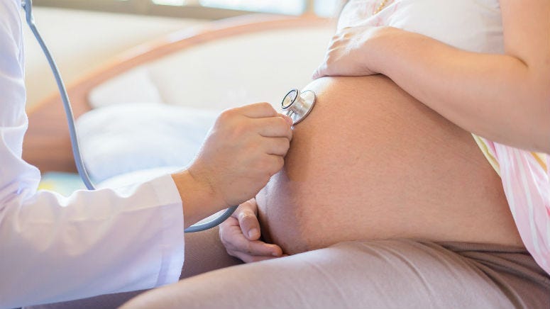 Can the flu shot cause a pregnant woman to miscarry? No, absolutely not, according to a new study.